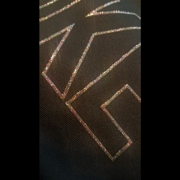 NWT Nike glitter sports bra - small - Picture 3 of 8